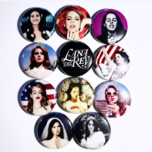 Set of 10 1" LANA DEL REY Metal Pinback Buttons - Picture 2 of 4